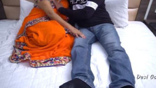 चुदासी भाभी और ड्राइवर की हॉट सेक्स वीडियो