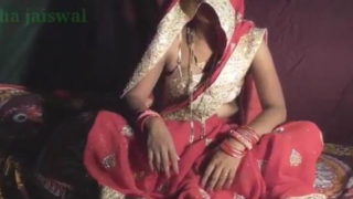 शादी के सालगिरह पर बीवी कि चूत चुदाई