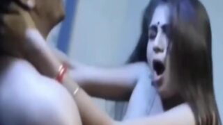 रंडी वाइफ ने मस्त चुदवाया बॉयफ्रेंड साथ हार्ड सेक्स करके